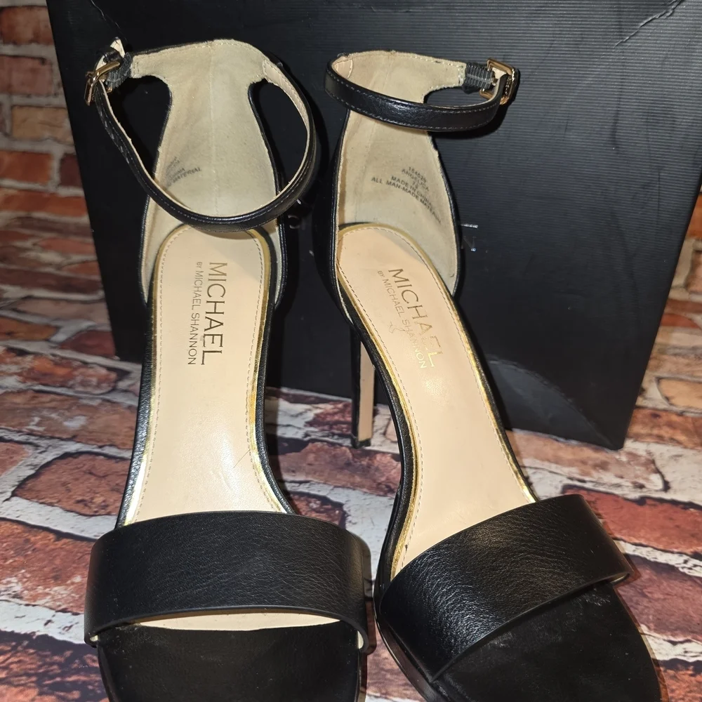 Michael Shannon elegant black